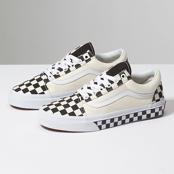 vans checker sidewall